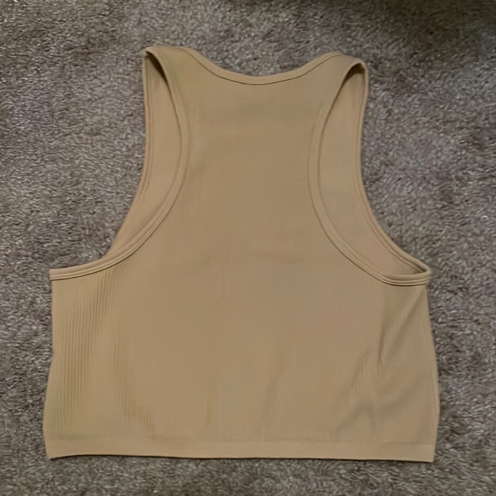 Tan Cropped Tank top!